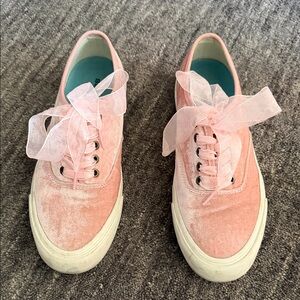 SeaVees Pink Velvet Low-Top Sneakers with Sheer Ribbon Laces